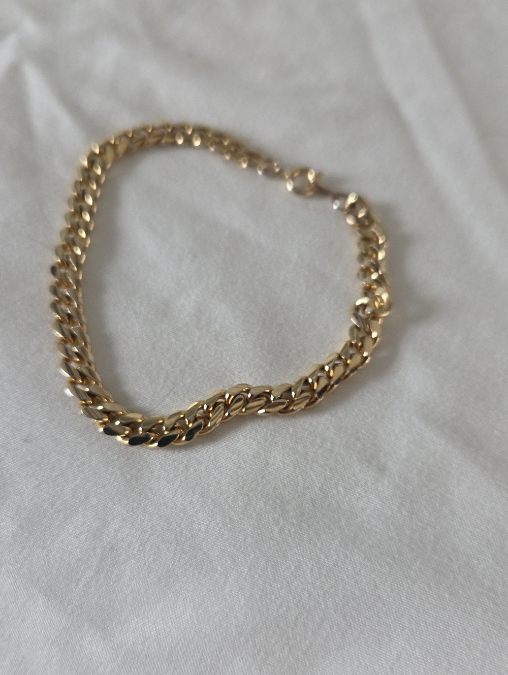 Classic Gold Curb Chain Bracelet - Women Jewelry